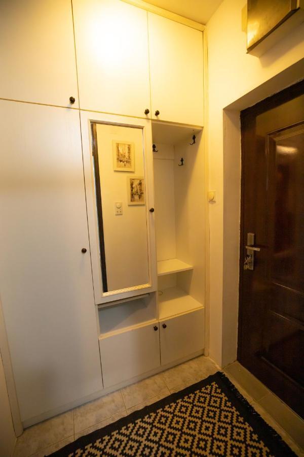 Cushy Apartment Close To City Centre Podgorica Bagian luar foto
